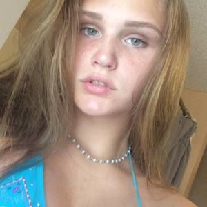 Meet your Posher, Hailey